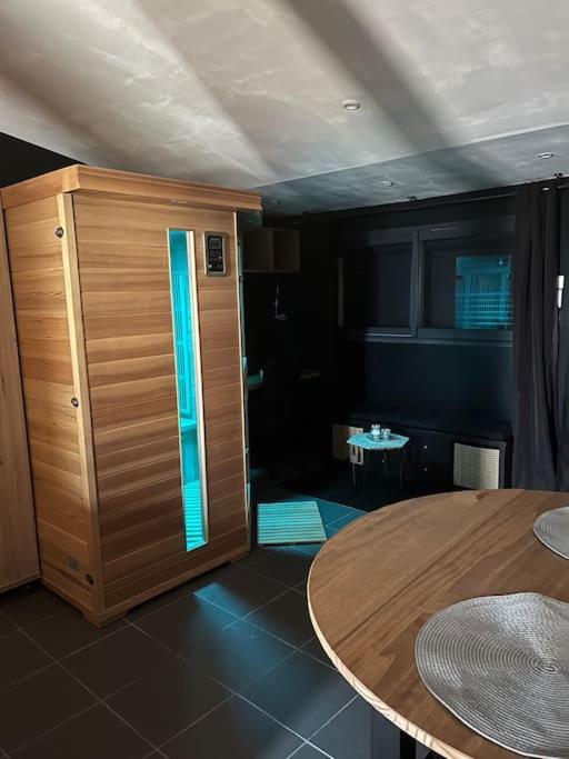 Suite Avec Sauna 36M² Niort Exteriér fotografie